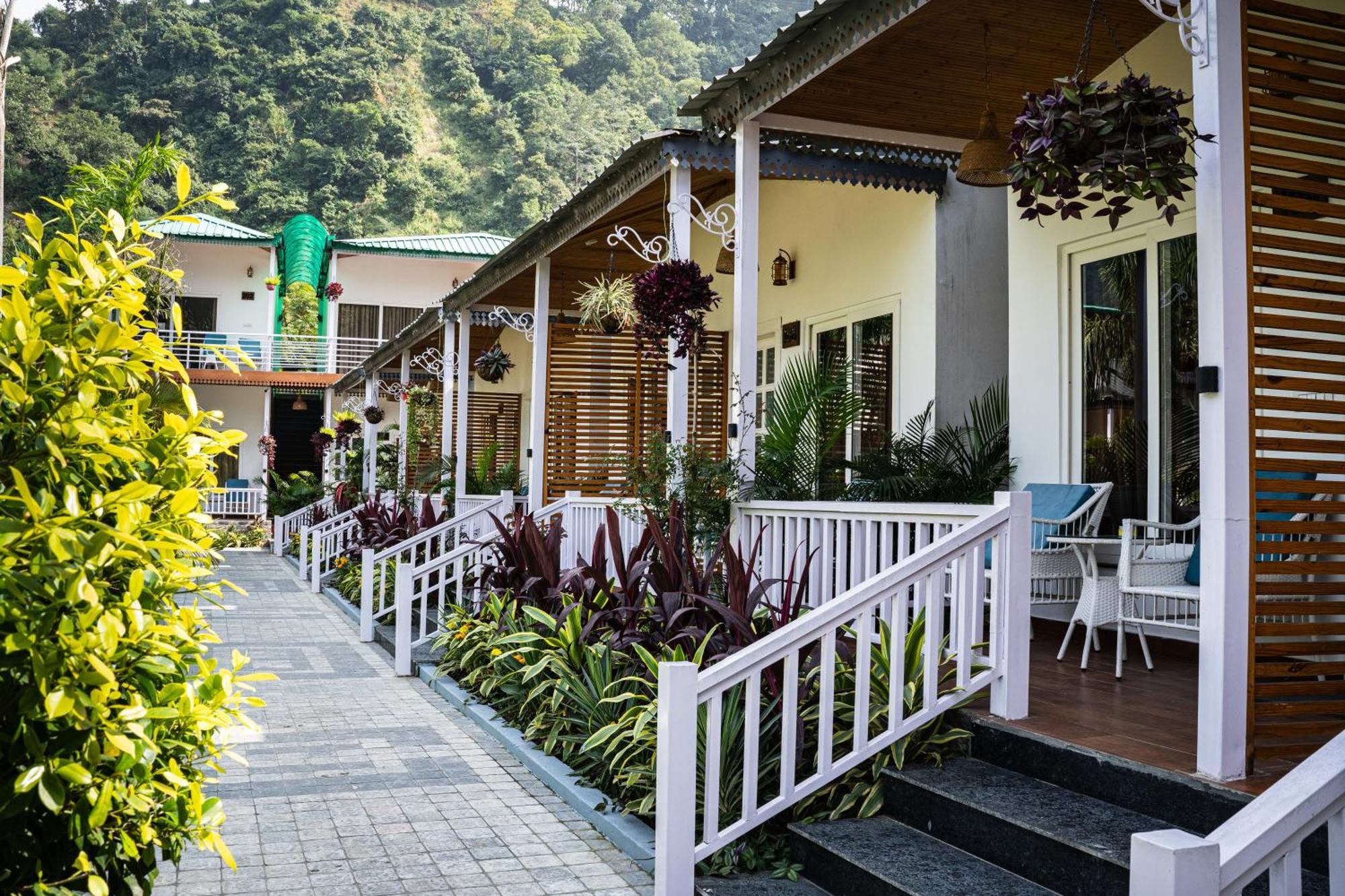 The Aravali Resort Bijni Esterno foto